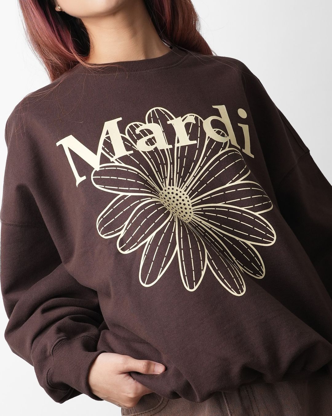 Mardi Flowermardi Brown Cream Crewneck